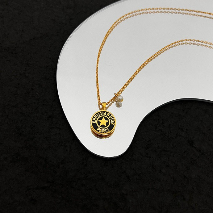 【DIOR】ネックレス、新しいネックレス万能シンプルファッションオーナメント  250301