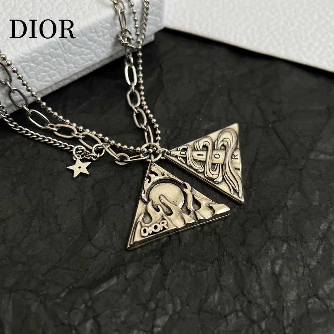 【DIOR】ネックレス、新しいネックレス万能シンプルファッションオーナメント  250301