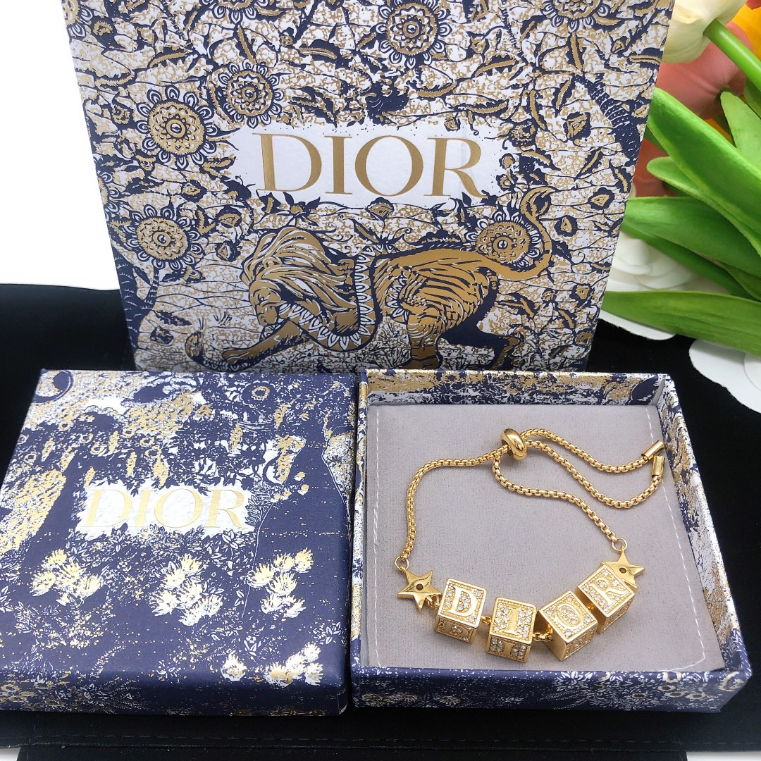 【DIOR】ブレスレット、ファッションシンプルなスタイル  250301
