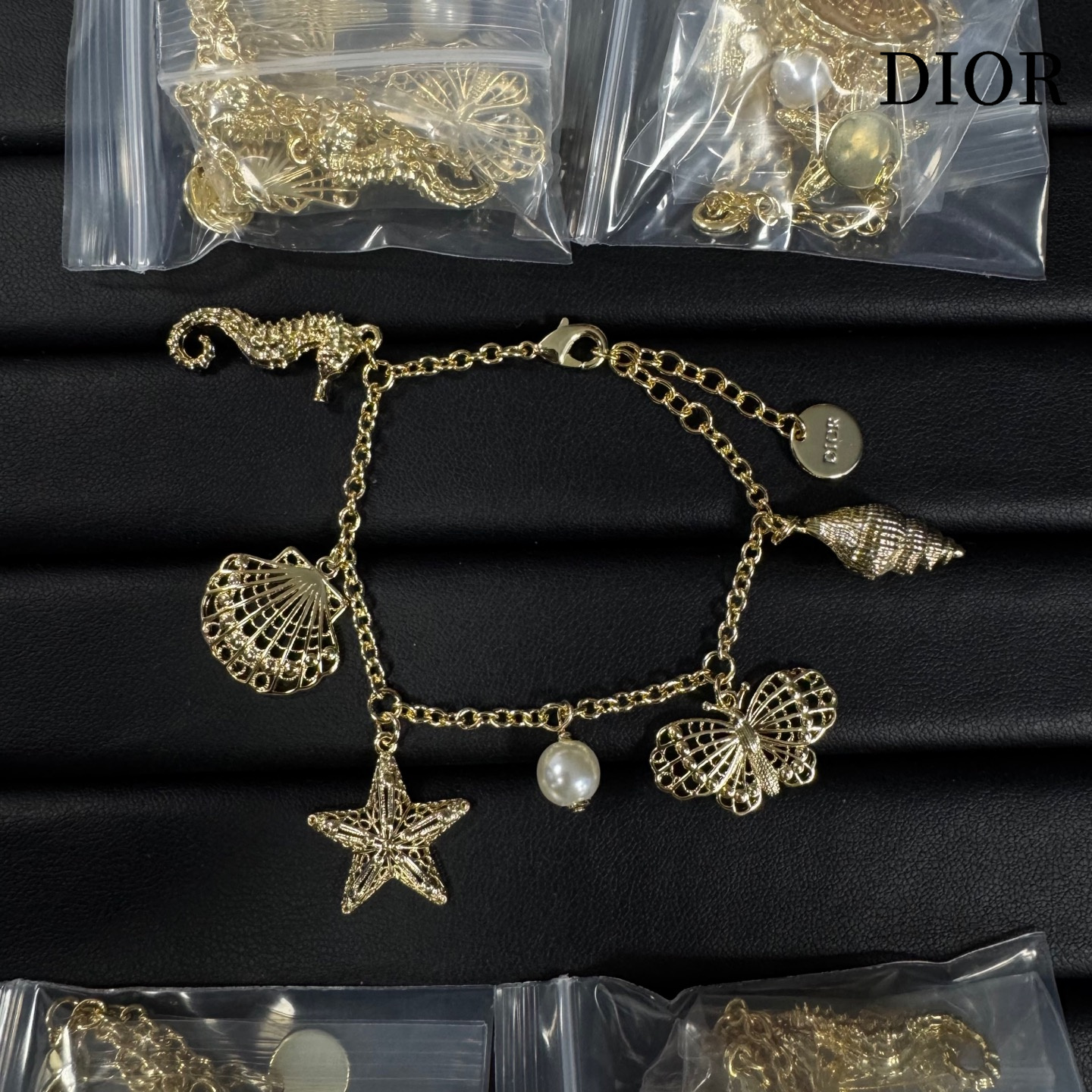 【DIOR】ブレスレット、ファッションシンプルなスタイル  250301