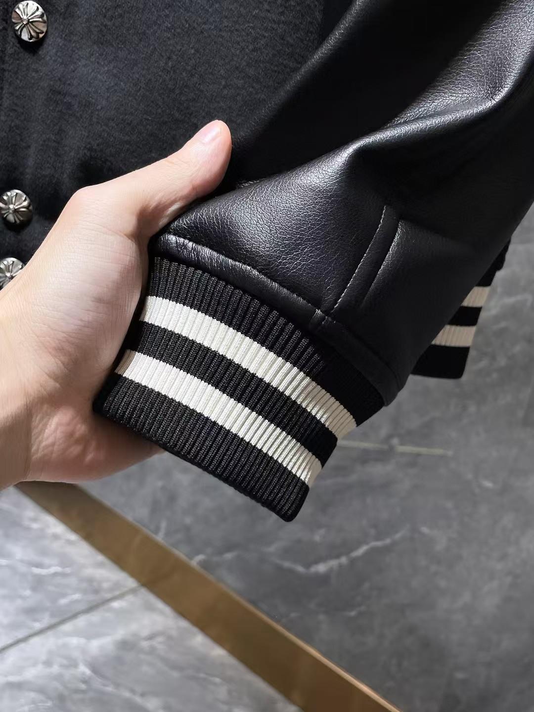 【CHROME HEARTS】クロムハーツ  ジャケット着ご好評に付き再入荷！241125