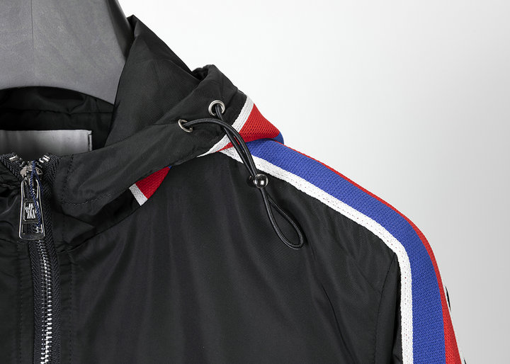 【GUCCI  公式旗艦店】グッチ  ジャケット着好評に付き再入荷！