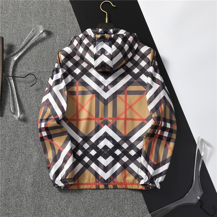 【BURBERRY 公式旗艦店】バーバリー  ジャケット着好評に付き再入荷！