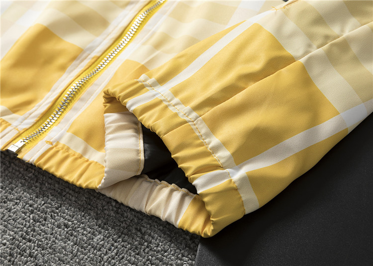 【BURBERRY 公式旗艦店】バーバリー  ジャケット着好評に付き再入荷！