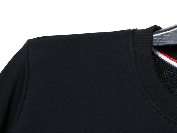 【2024】【MONCLER】モンクレール スウェットシャツ 男女兼用【即日出荷】