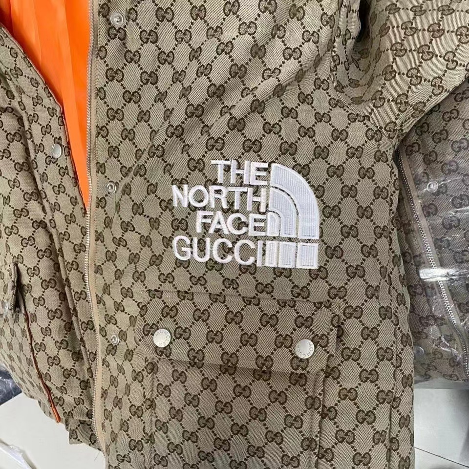 高品質！！！！！歴史的コラボ入手困難!GUCCI×THE NORTH FACE