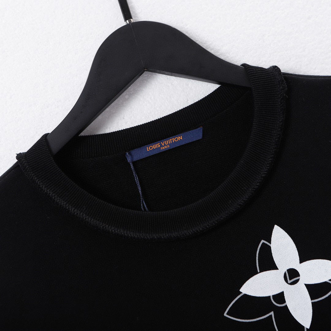 【2024】LV スウェット 【Louis Vuitton旗艦店】男女兼用 ご好評に付き再入荷！！