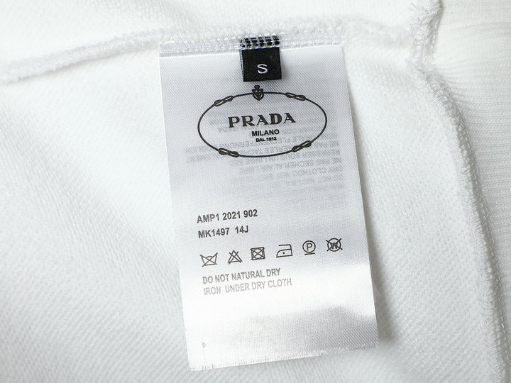 【Prada】( プラダ ) 男女兼用、ご好評に付き再入荷！