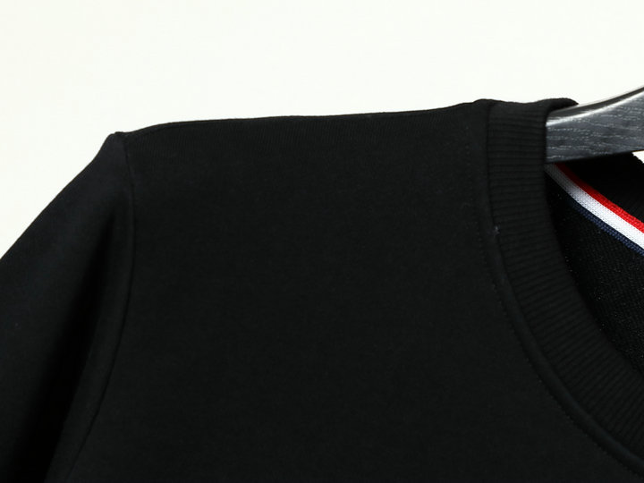 【2024】【MONCLER】モンクレール スウェットシャツ 男女兼用【即日出荷】