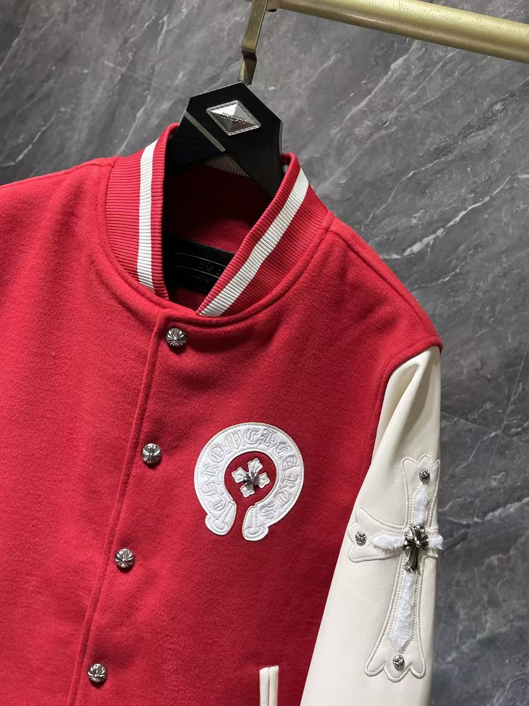 【CHROME HEARTS】クロムハーツ  ジャケット着ご好評に付き再入荷！241023