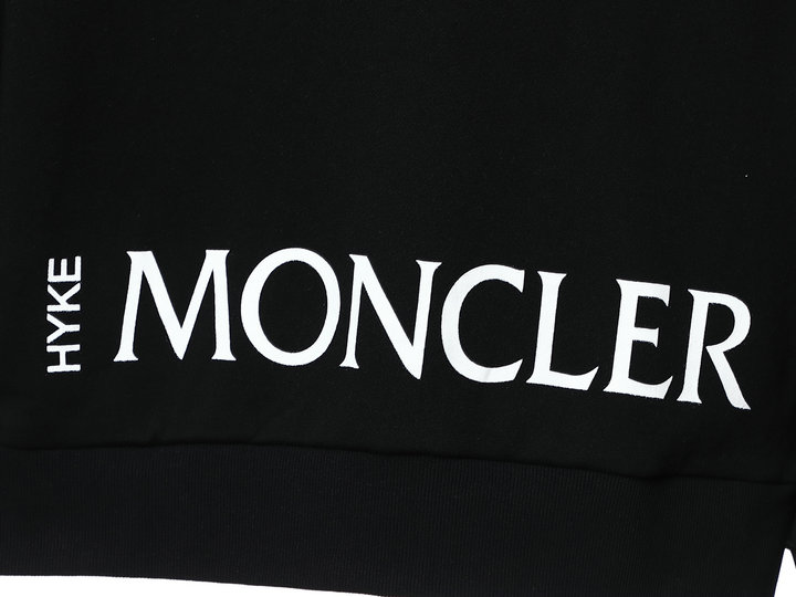 【MONCLER】モンクレール スウェットシャツ 男女兼用【即日出荷】