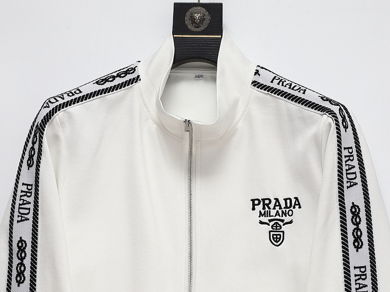 【Prada】( プラダ ) 男女兼用、ご好評に付き再入荷！