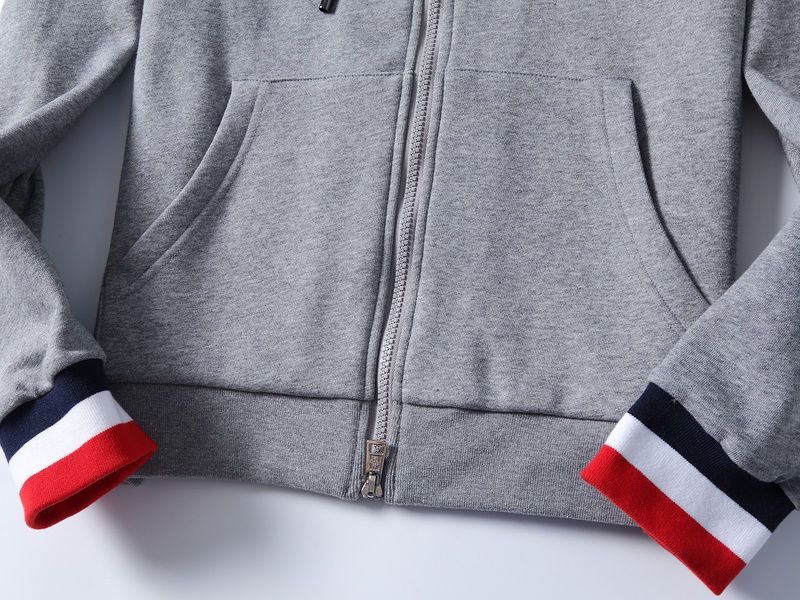 【2024】【MONCLER】モンクレール スウェットシャツ 男女兼用、ご好評に付き再入荷！