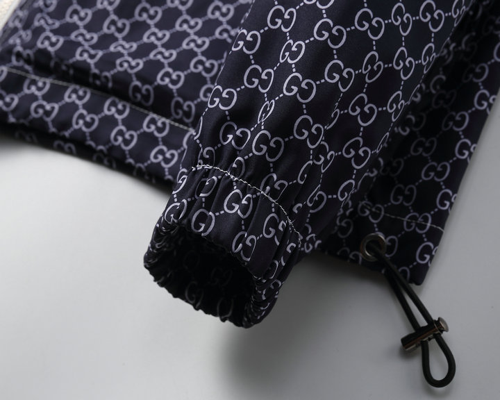 【GUCCI  公式旗艦店】グッチ  ジャケット着好評に付き再入荷！