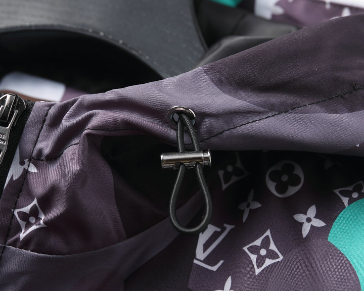 【LOUIS VUITTON  公式旗艦店】ルイヴィトン ジャケット着好評に付き再入荷！