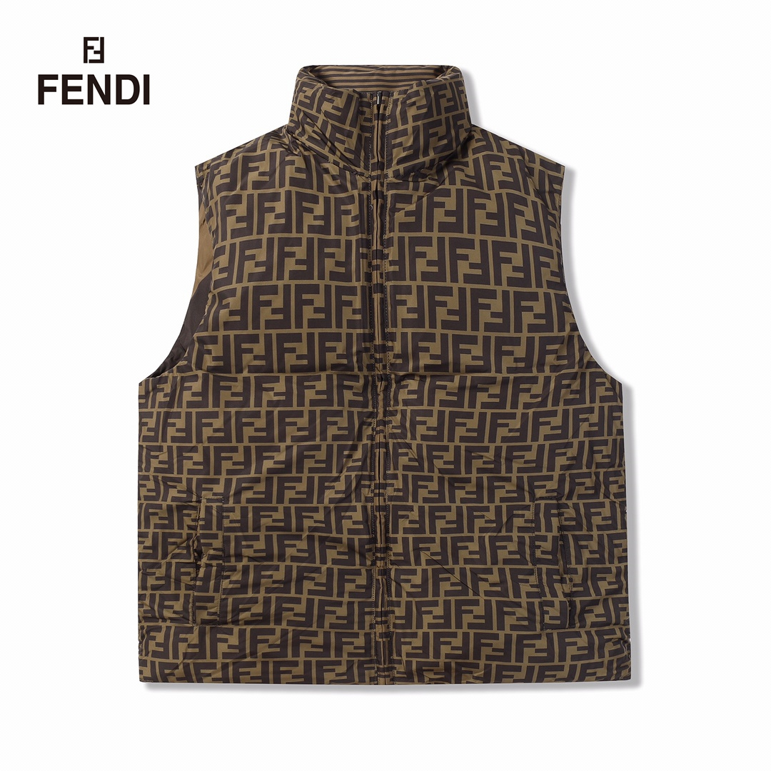 FENDI パターン フロントボタン ダウンジャケット ブラック