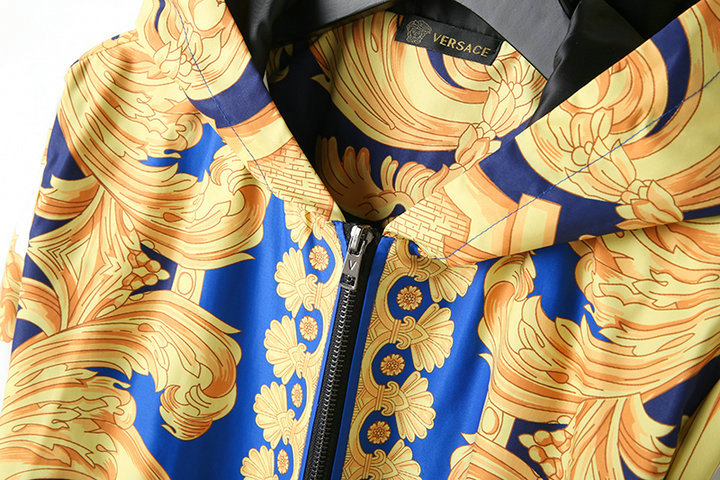 【LOUIS VUITTON  公式旗艦店】ルイヴィトン ジャケット着好評に付き再入荷！