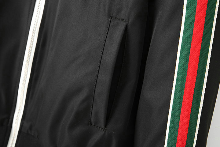 【GUCCI  公式旗艦店】グッチ  ジャケット着好評に付き再入荷！