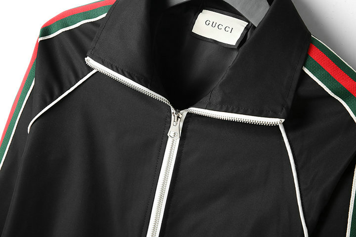 【GUCCI  公式旗艦店】グッチ  ジャケット着好評に付き再入荷！