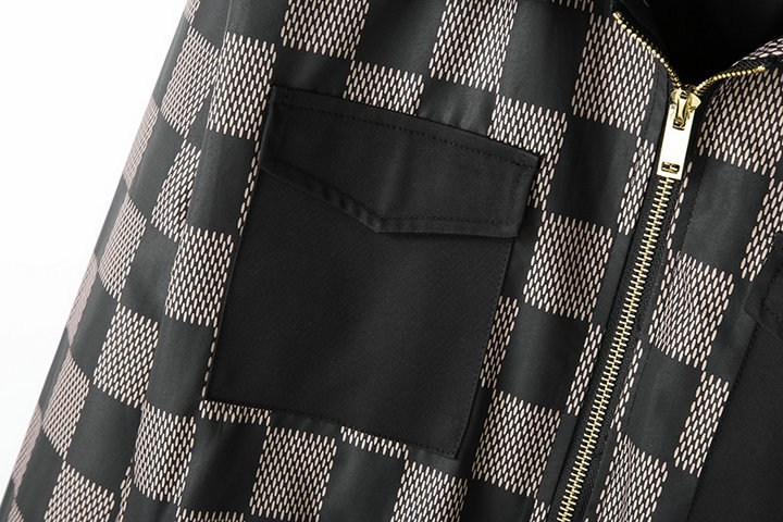 【LOUIS VUITTON  公式旗艦店】ルイヴィトン ジャケット着好評に付き再入荷！