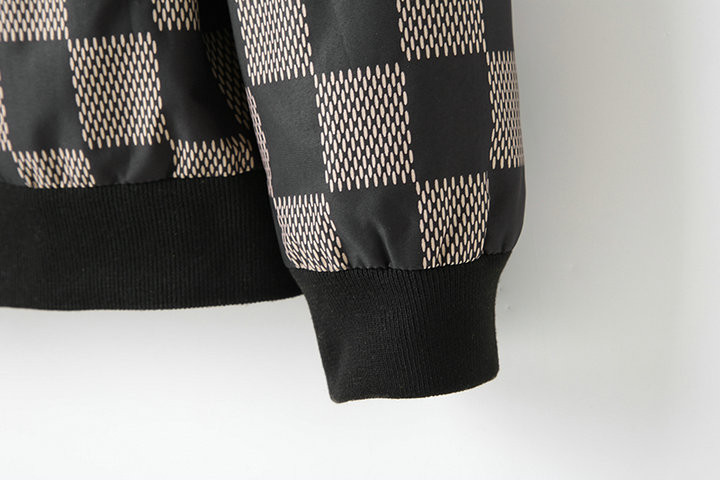 【LOUIS VUITTON  公式旗艦店】ルイヴィトン ジャケット着好評に付き再入荷！