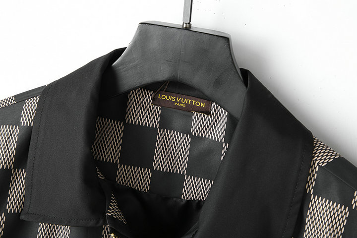 【LOUIS VUITTON  公式旗艦店】ルイヴィトン ジャケット着好評に付き再入荷！