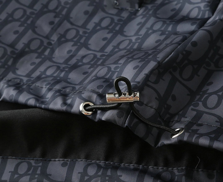 【DIOR 公式旗艦店】ディオール  ジャケット着好評に付き再入荷！