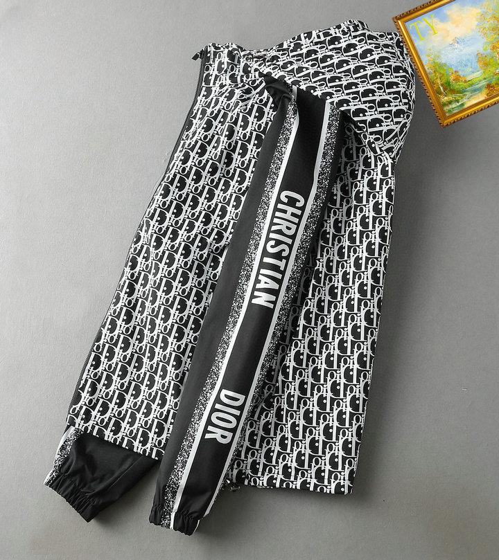 【DIOR 公式旗艦店】ディオール  ジャケット着好評に付き再入荷！