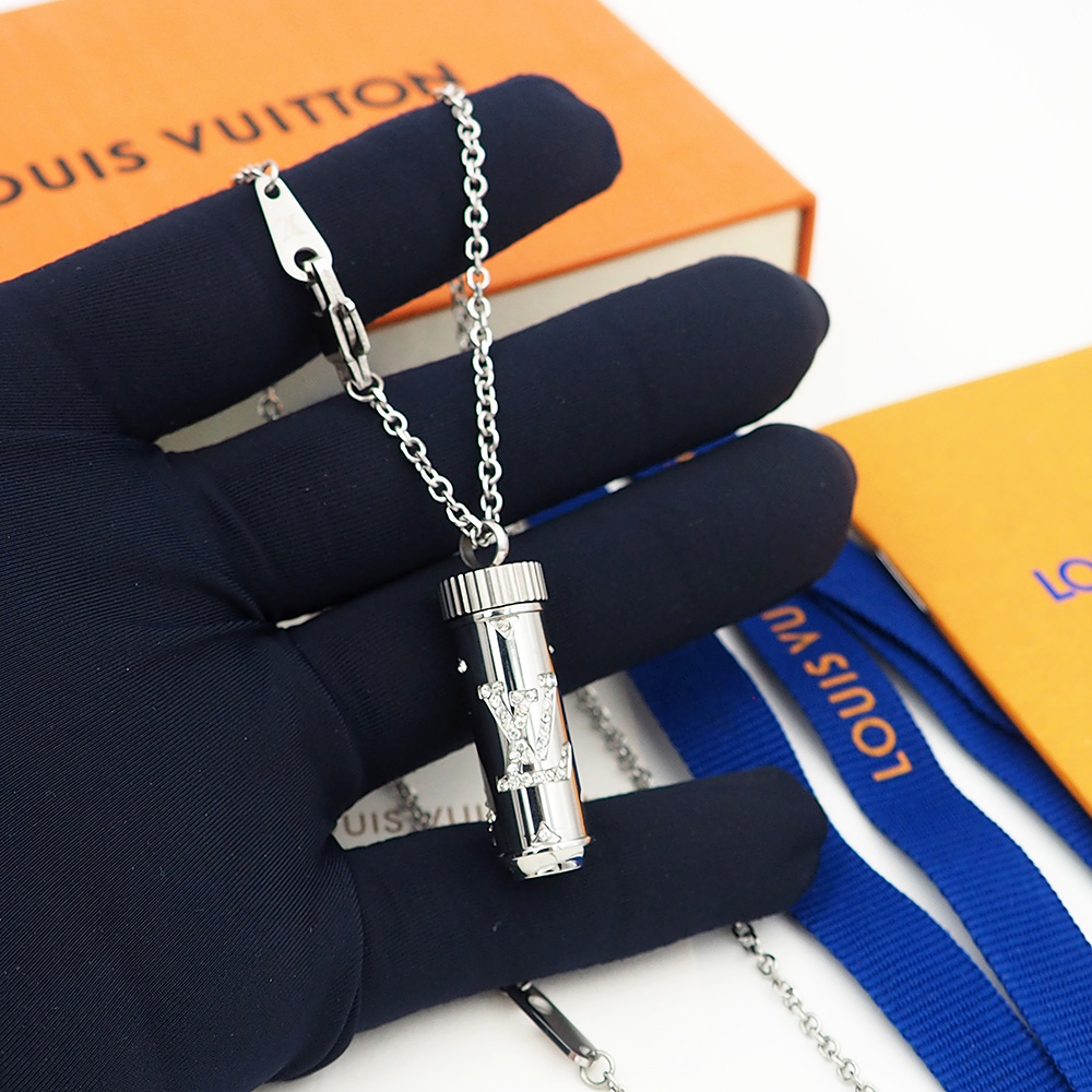 【LOUIS VUITTON】ネックレス、新しいネックレス万能シンプルファッションオーナメント 240813