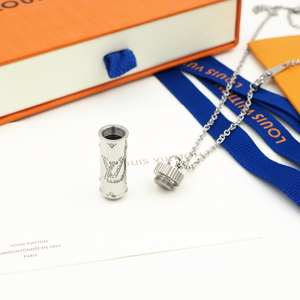 【LOUIS VUITTON】ネックレス、新しいネックレス万能シンプルファッションオーナメント 240813