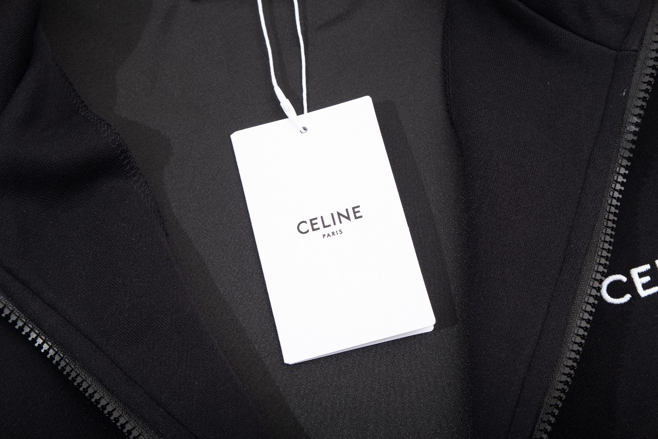 【CELINE 公式旗艦店】セリーヌ  ジャケット着 好評に付き再入荷 240827