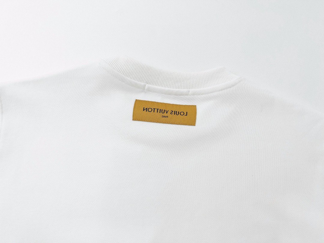 【LOUIS VUITTON 公式旗艦店】ルイヴィトン 丸首の衛衣 スウェットご好評に付き再入荷 240817