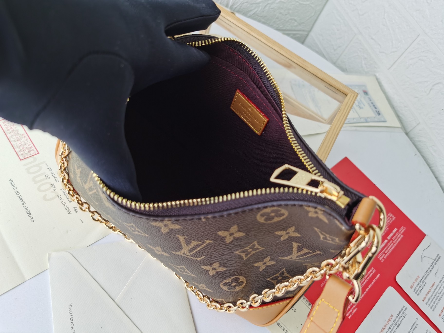【LOUIS VUITTON 公式旗艦店】ルイヴィトン  斜めがけバッグ当日出荷 好評に付き再入荷！29*16*9.5CM