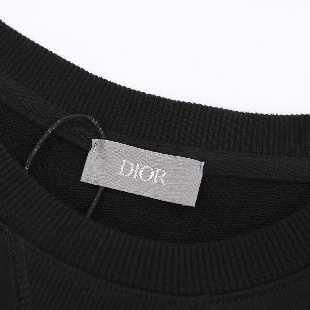 【DIOR 公式旗艦店】ディオール 丸首の衛衣 スウェットご好評に付き再入荷！