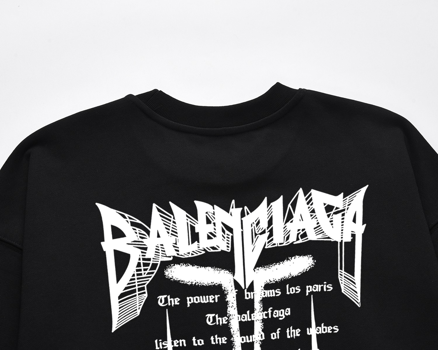【BALENCIAGA 公式旗艦店】バレンシアガ 丸首の衛衣 スウェット ご好評に付き再入荷！