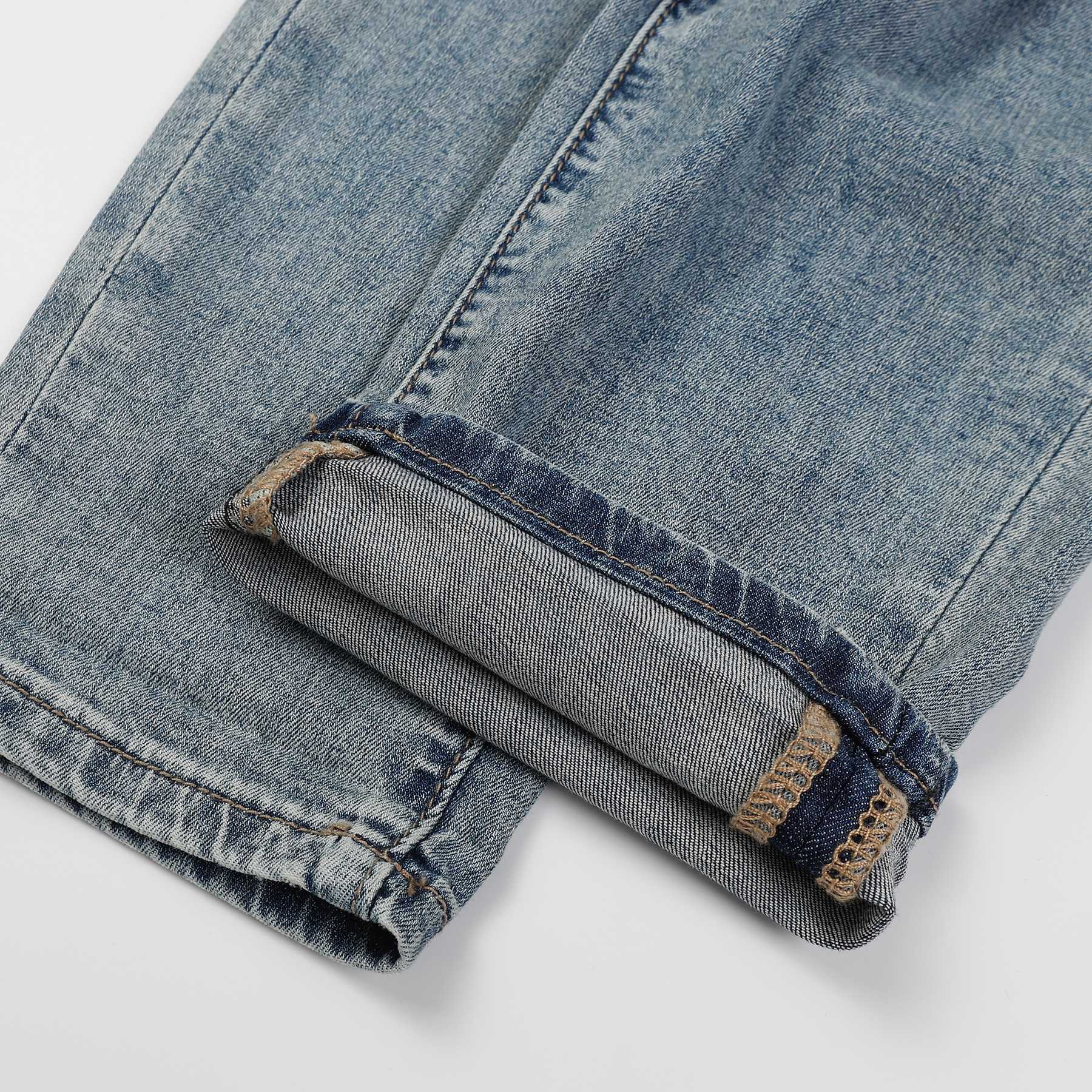 【CELINE 公式旗艦店】セリーヌ  ジーパン  ご好評に付き再入荷！