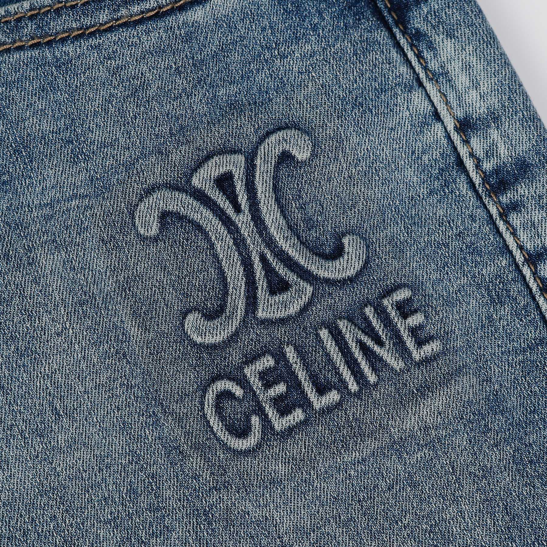 【CELINE 公式旗艦店】セリーヌ  ジーパン  ご好評に付き再入荷！