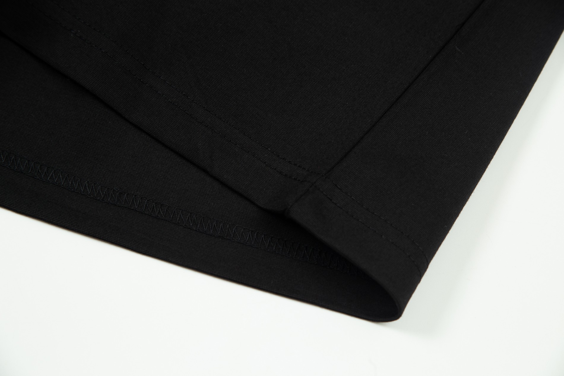 【LOUIS VUITTON  公式旗艦店】ルイヴィトン   ショートパンツ  ご好評に付き再入荷！