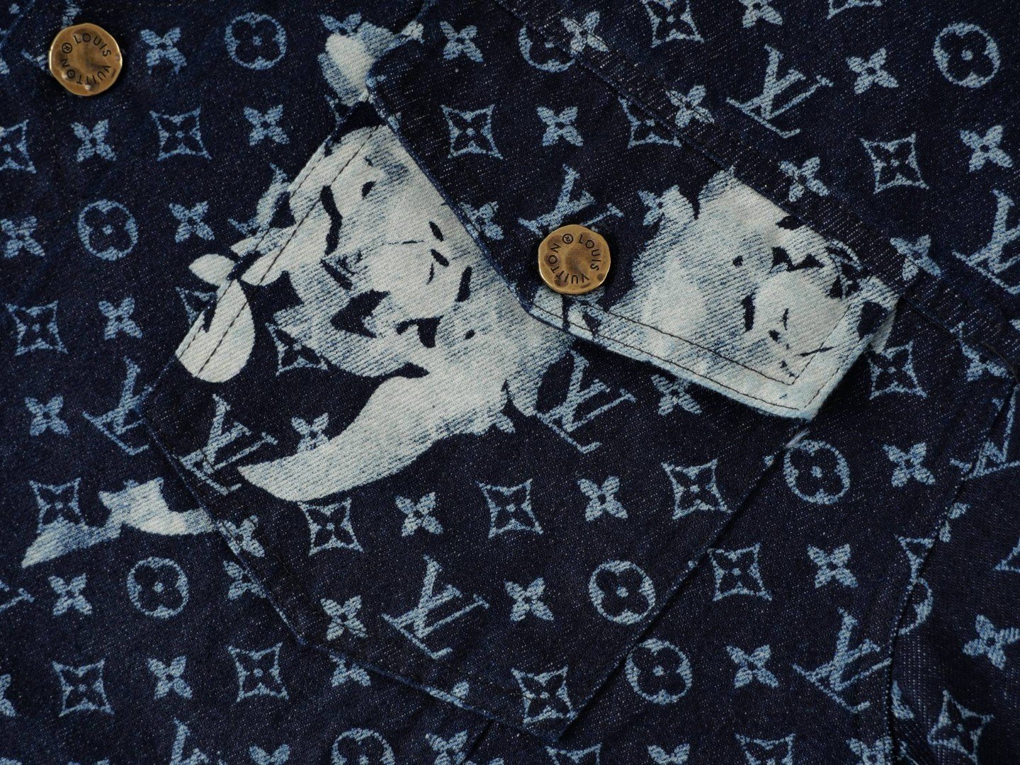 【LOUIS VUITTON  公式旗艦店】ルイヴィトン  ジャケット着 好評に付き再入荷！