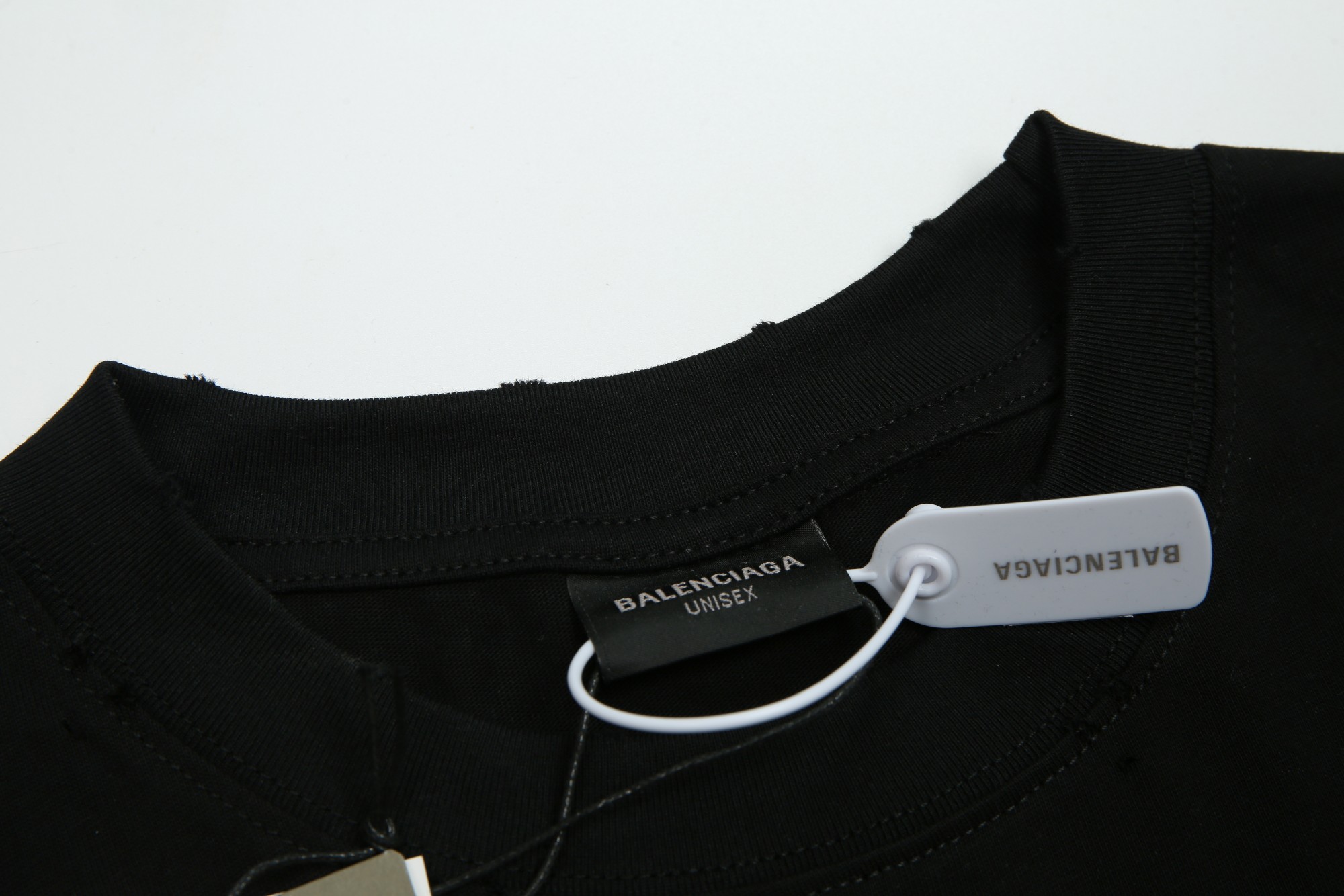 【BALENCIAGA  公式旗艦店】バレンシアガ  Tシャツ ご好評に付き再入荷！