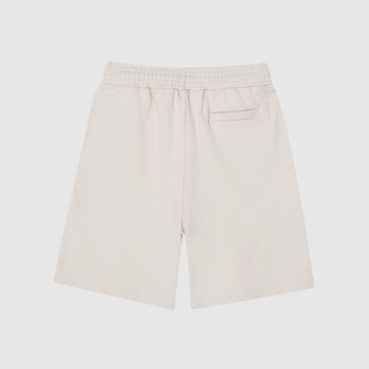 【GIVENCHY  公式旗艦店】ジバンシー ショートパンツご好評に付き再入荷 240803