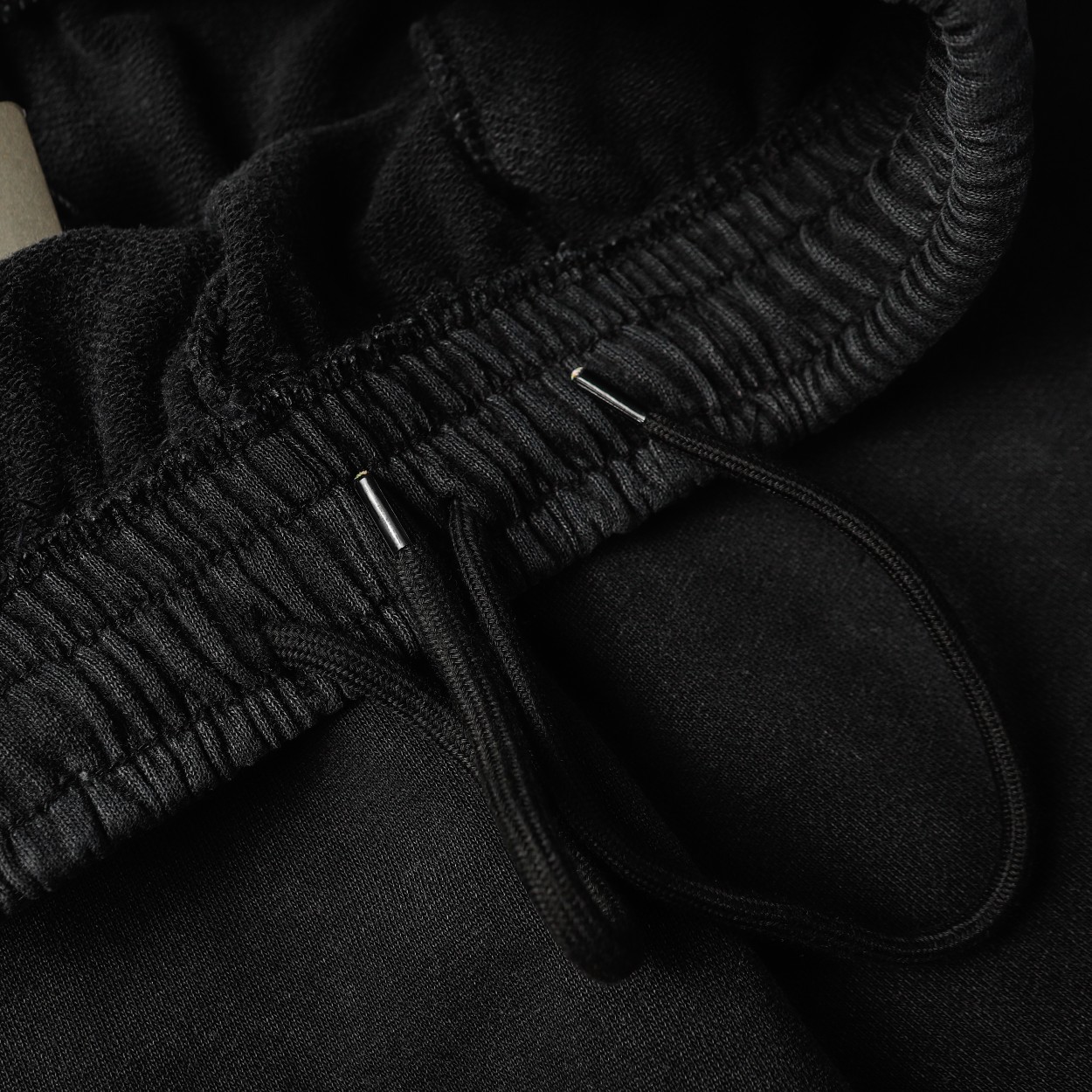 【BALENCIAGA  公式旗艦店】バレンシアガ  ショートパンツご好評に付き再入荷！