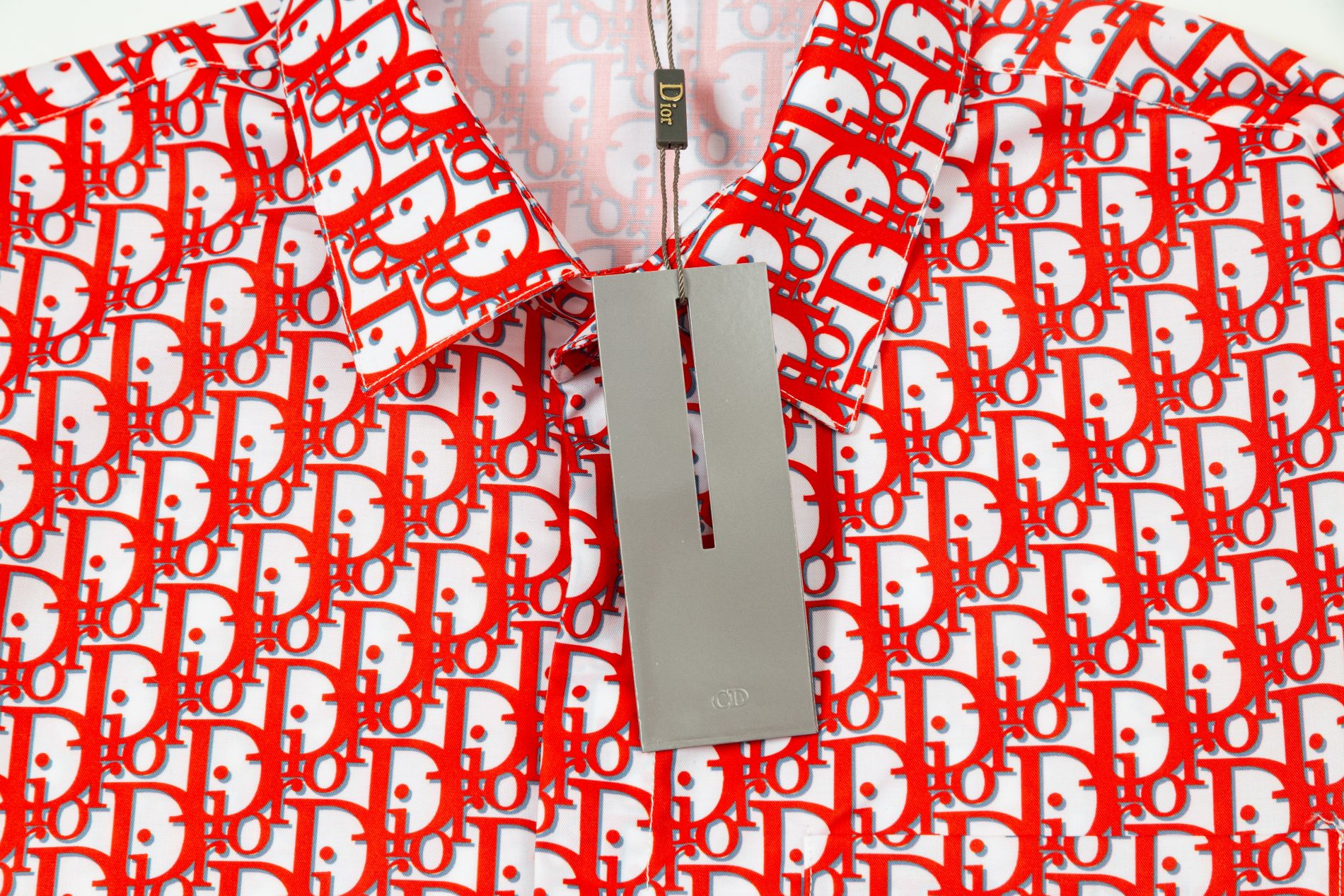 【DIOR 公式旗艦店】ディオール シャツ ご好評に付き再入荷 240716