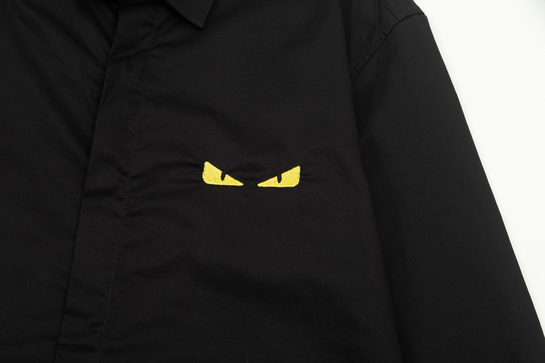 【FENDI 公式旗艦店】フェンディ  シャツ  ご好評に付き再入荷 240716