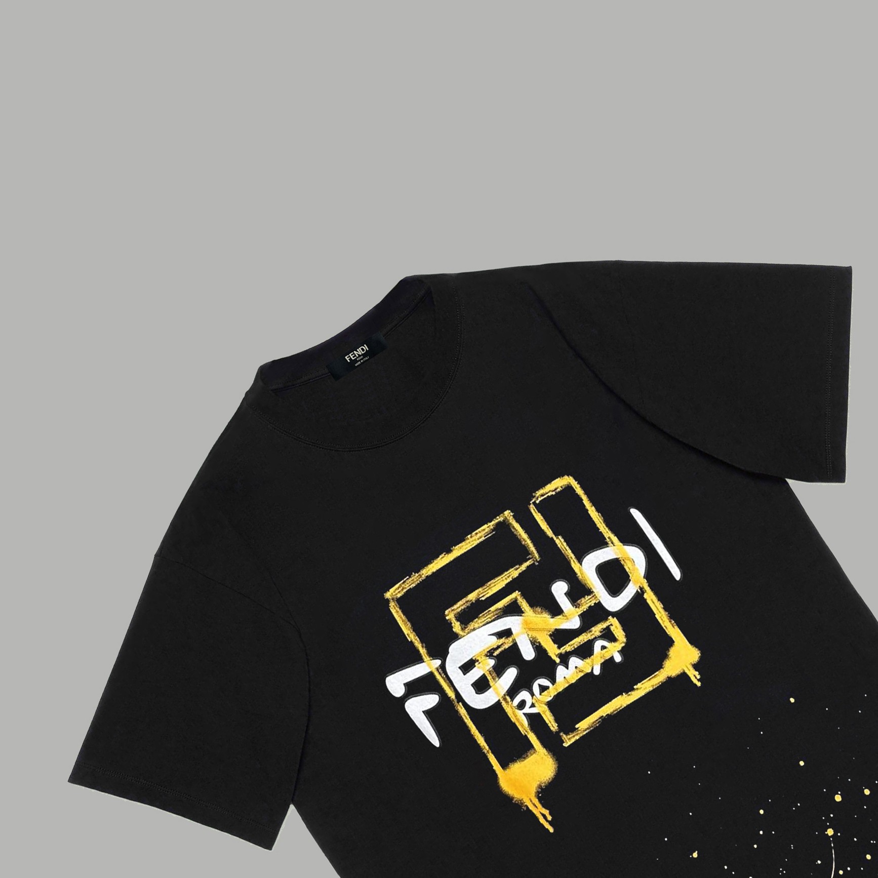 【FENDI 公式旗艦店】フェンディ   Tシャツ ご好評に付き再入荷 240717