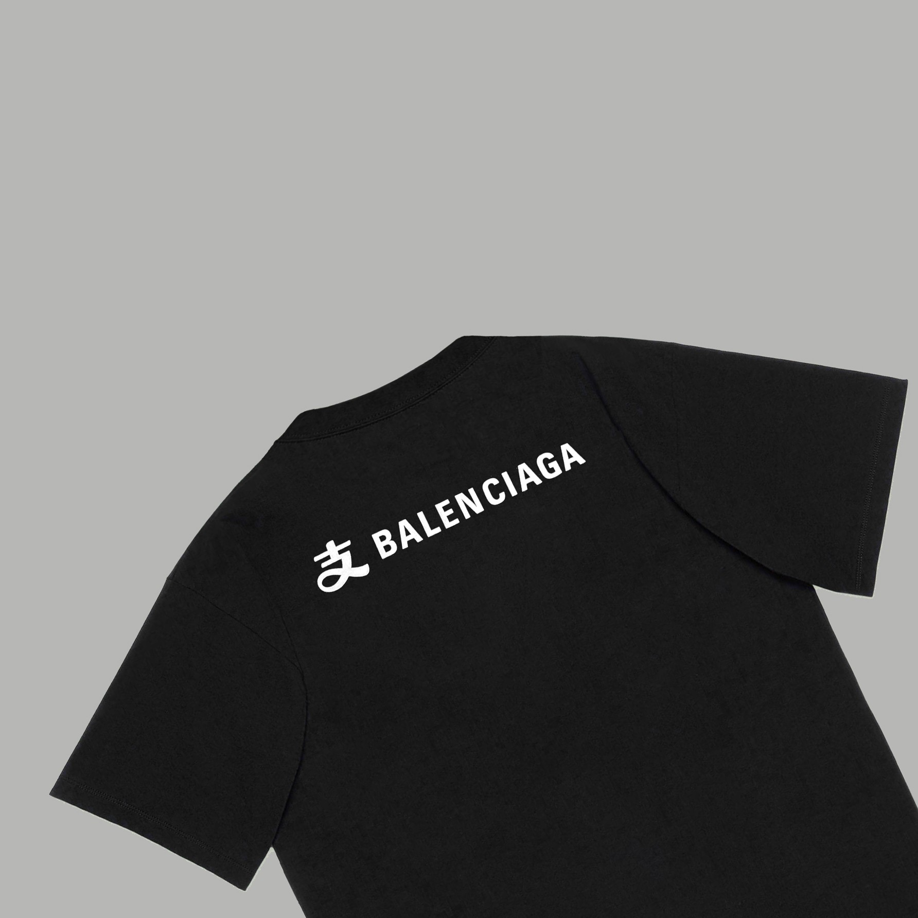 【BALENCIAGA  公式旗艦店】バレンシアガ  Tシャツ ご好評に付き再入荷 240731