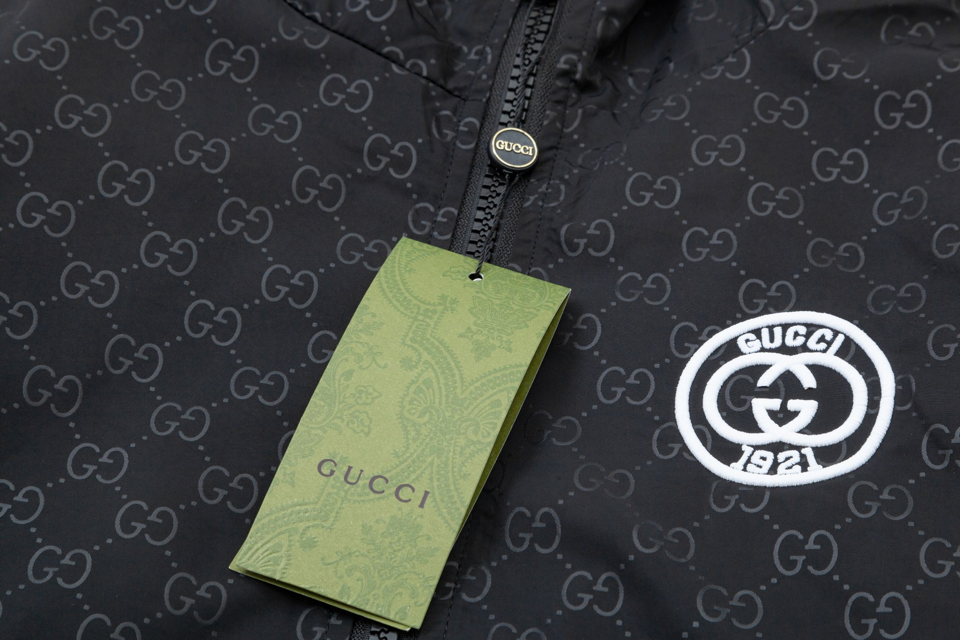 【MONCLER  公式旗艦店】モンクレール  ジャケット着 好評に付き再入荷 240826