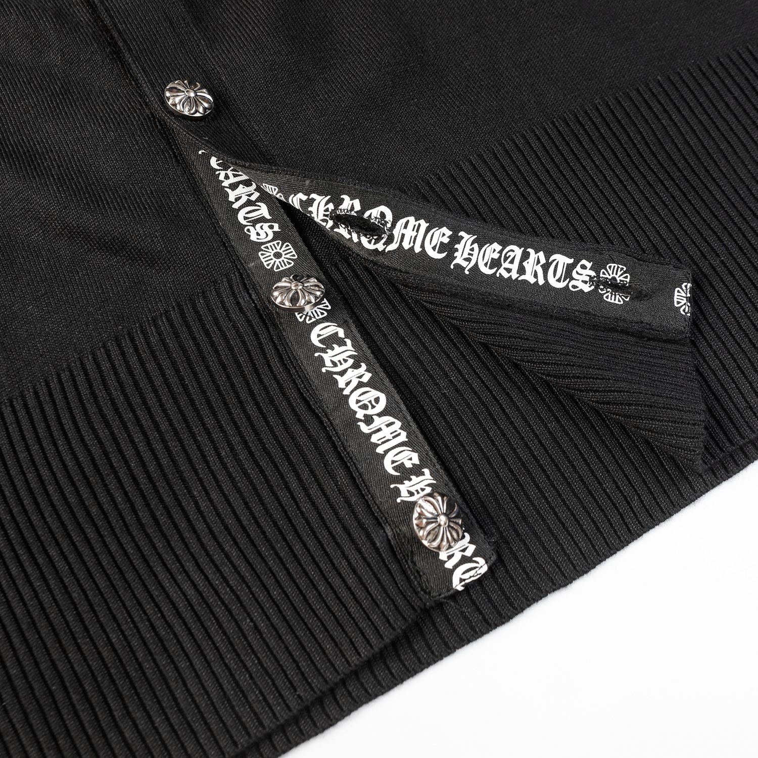【CHROME HEARTS  公式旗艦店】クロムハーツ  セーター好評に付き再入荷！ 241030