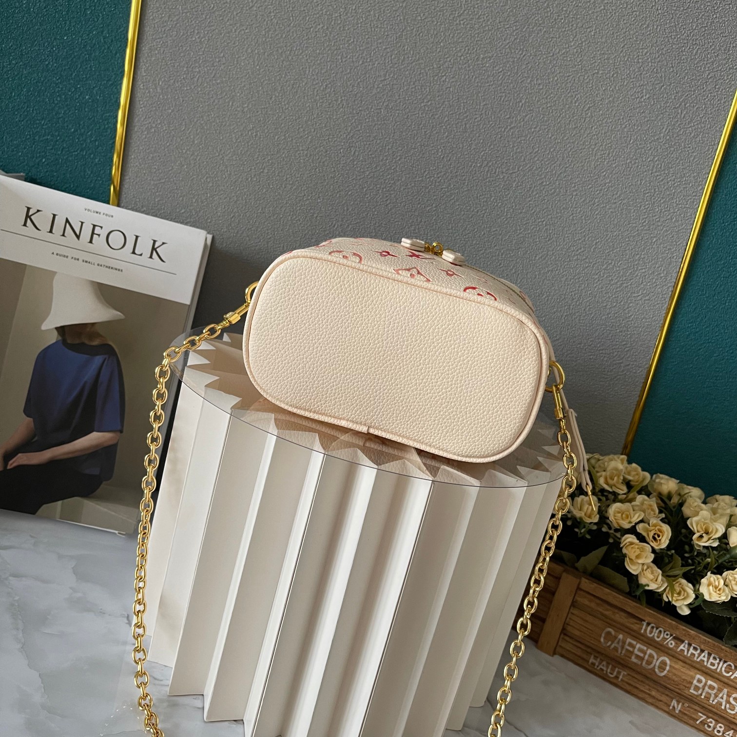 【LOUIS VUITTON 公式旗艦店】ルイヴィトン  ハンドバッグ  当日出荷 好評に付き再入荷！19*14*10CM   270911