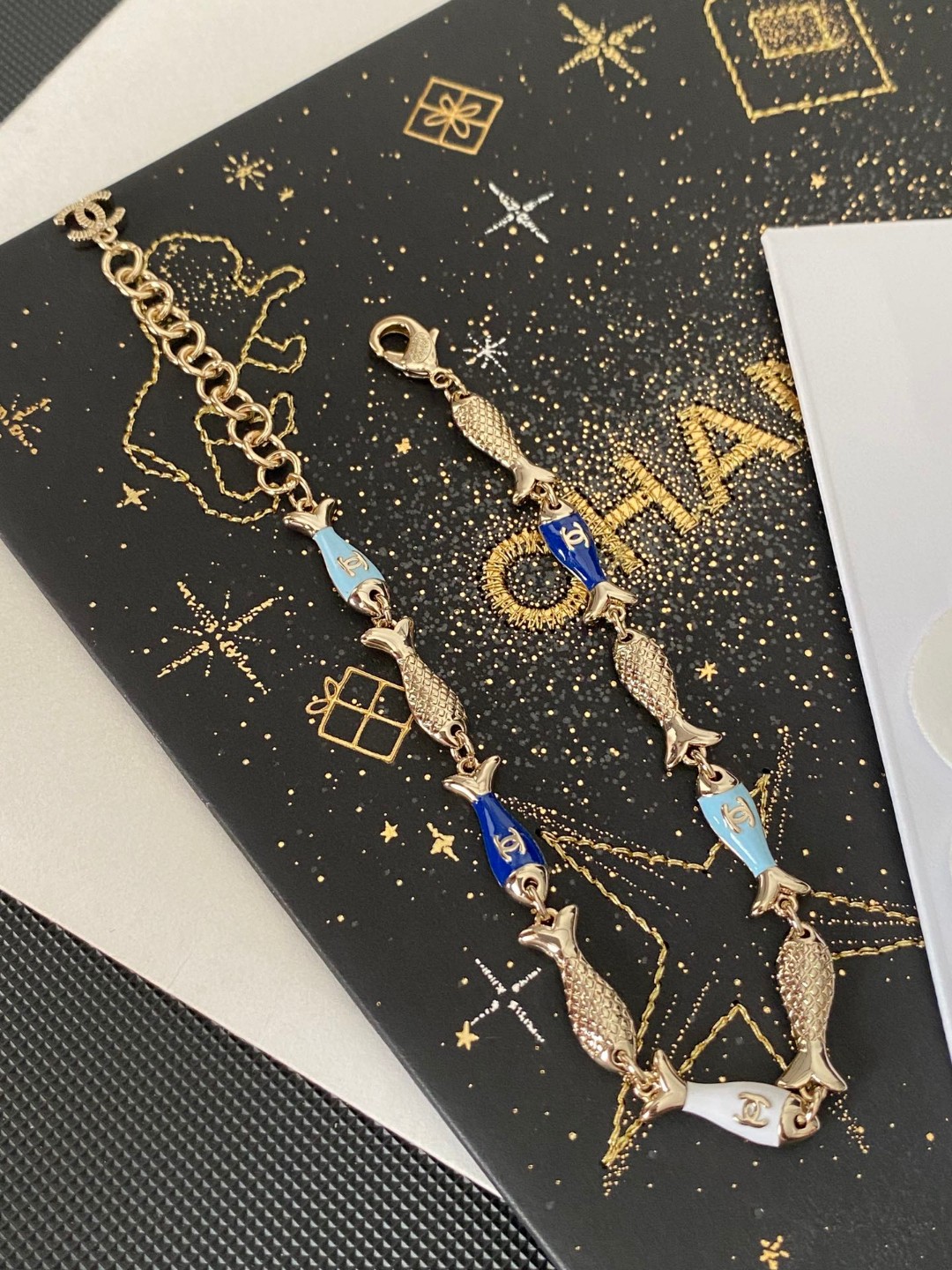 【CHANEL】ブレスレット  ファッションオールマッチ 240814